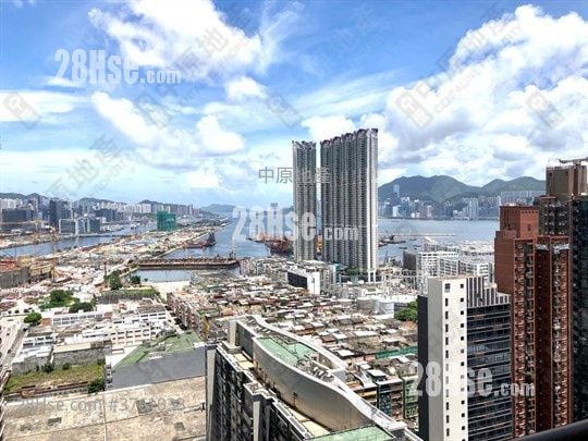 Sky Tower Sell 2 Bedrooms , 1 Bathroom 452 ft²