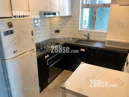 Sky Tower Sell 2 Bedrooms , 1 Bathroom 452 ft²