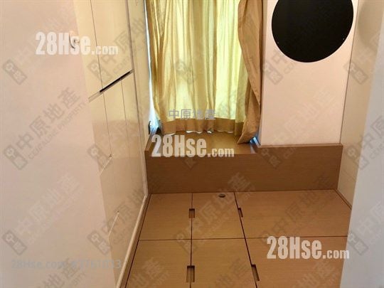 Sky Tower Sell 2 Bedrooms , 1 Bathroom 452 ft²