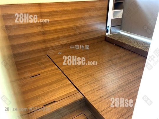 Sky Tower Sell 2 Bedrooms , 1 Bathroom 452 ft²