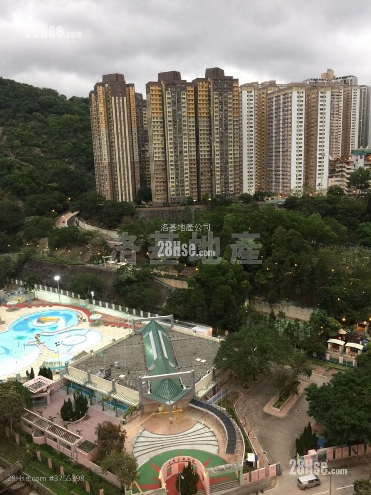 Amoy Gardens Sell 2 Bedrooms , 1 Bathroom 356 ft²