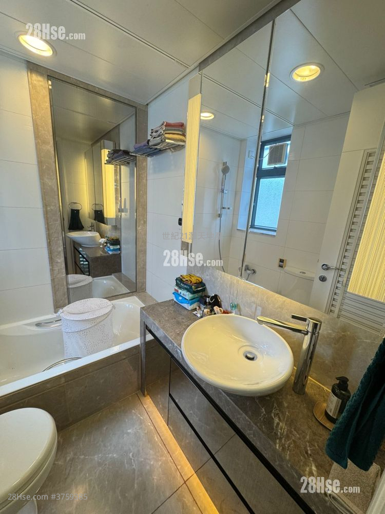 岚山 售盘 3 房 , 3 浴室 735 平方尺