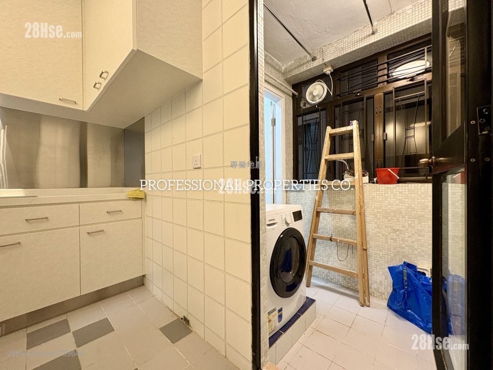 慧明苑 售盘 3 房 , 2 浴室 1,027 平方尺