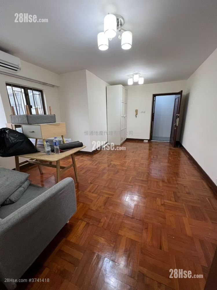 明苑中心 租盤 3 房 , 1 浴室 562 平方呎