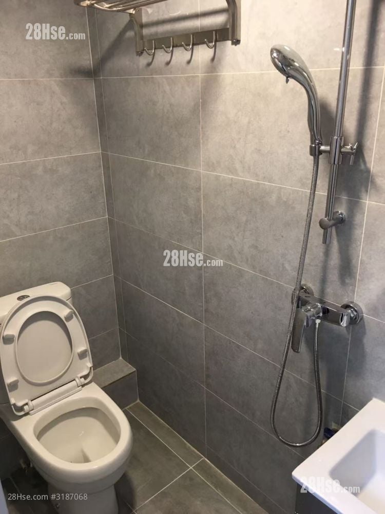 东宝大厦 租盘 1 房 , 1 浴室 120 平方尺