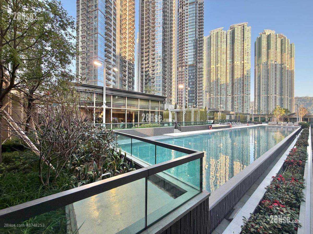 Seasons Place 租盤 1 房 , 1 浴室 323 平方呎