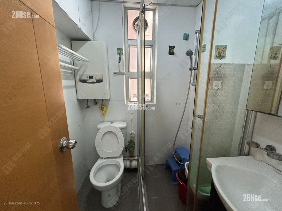 Grandway Garden Sell 2 Bedrooms , 1 Bathroom 429 ft²