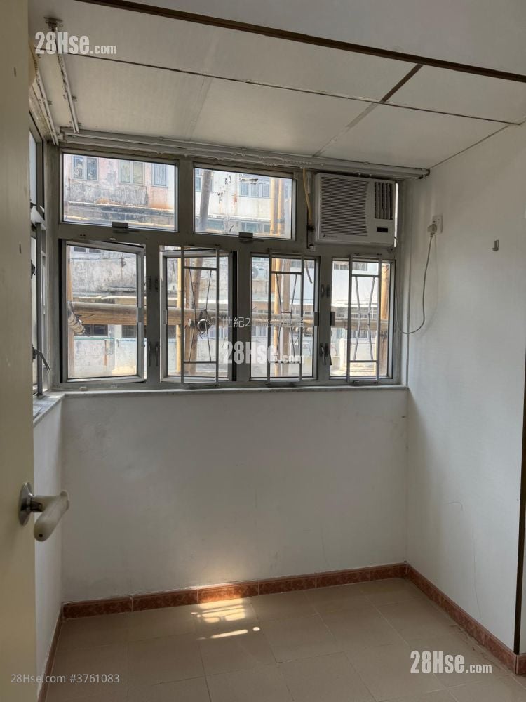 Fok Cheong Building Rental 3 Bedrooms , 1 Bathroom 336 ft²