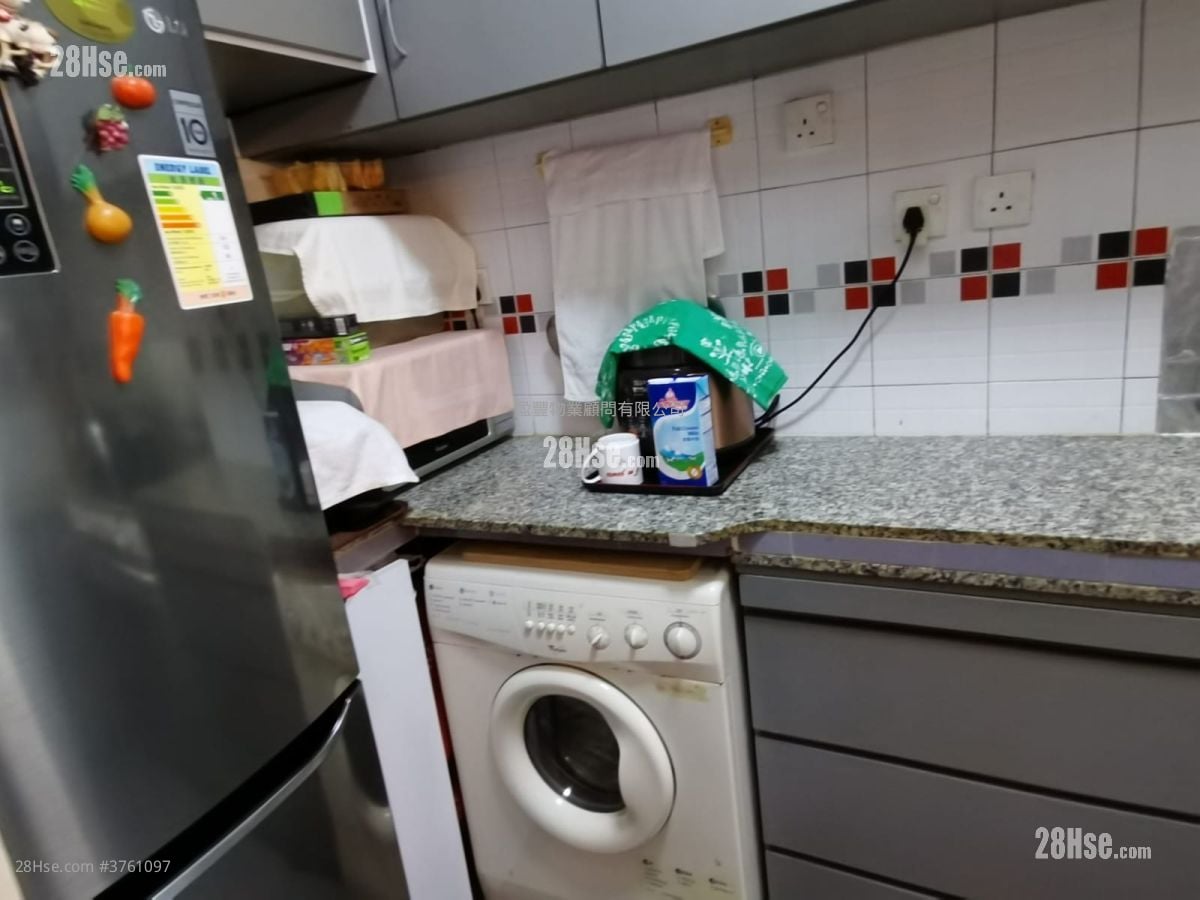 厨房: 伊利莎伯大厦 售盘 2 房 , 1 浴室 612 平方尺