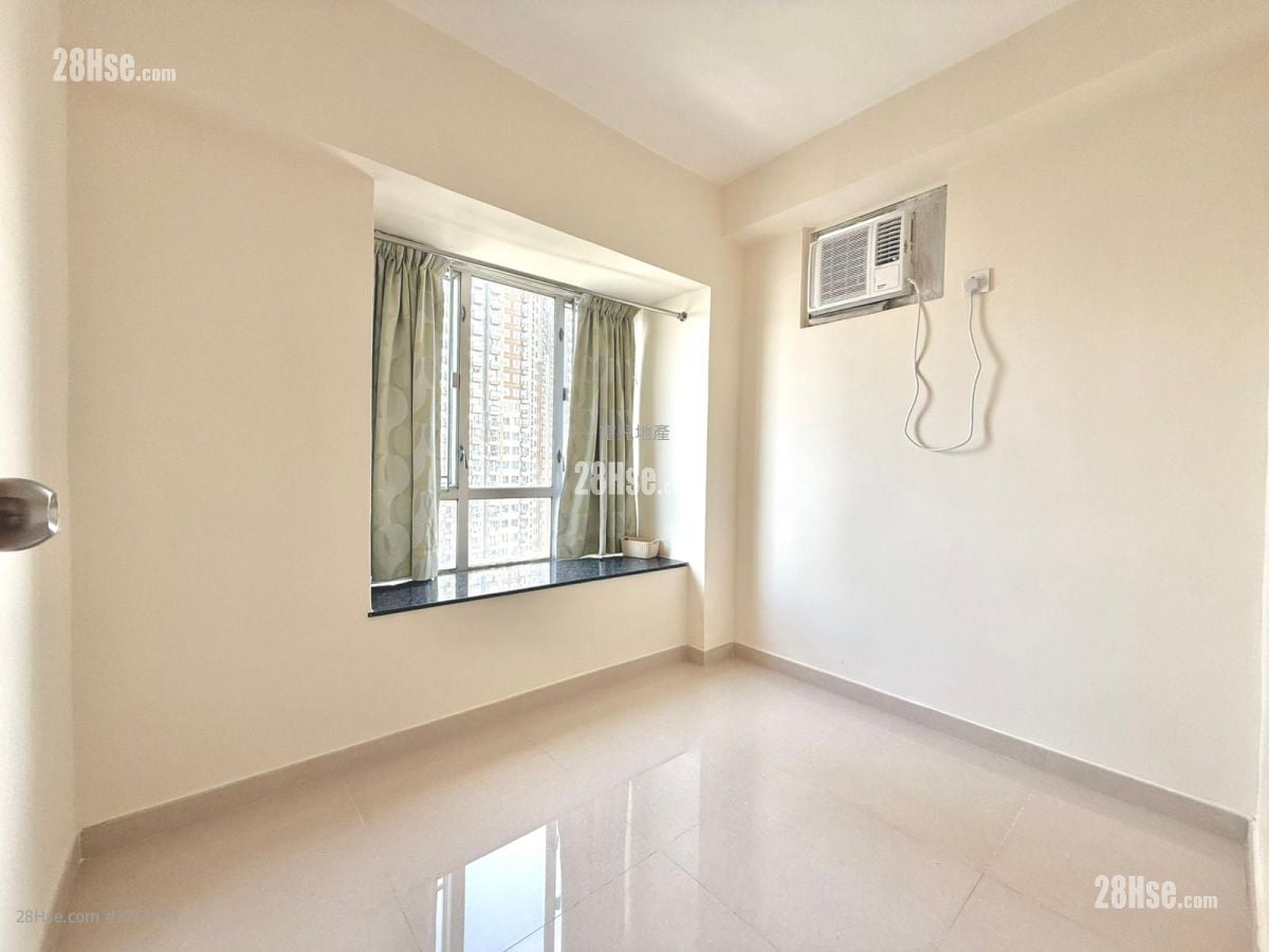 富来花园 租盘 2 房 360 平方尺