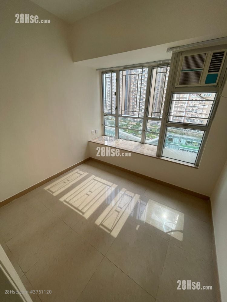 越秀广场 售盘 2 房 , 1 浴室 469 平方尺