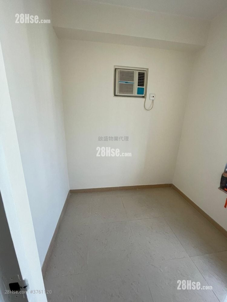 越秀广场 售盘 2 房 , 1 浴室 469 平方尺