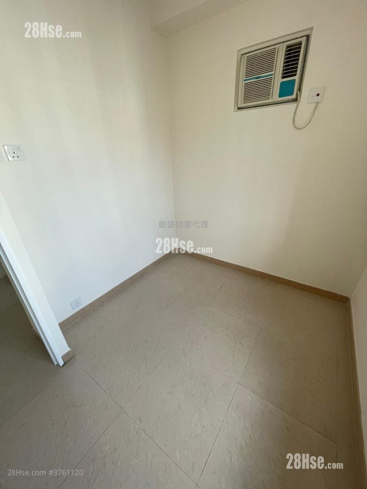 越秀广场 售盘 2 房 , 1 浴室 469 平方尺