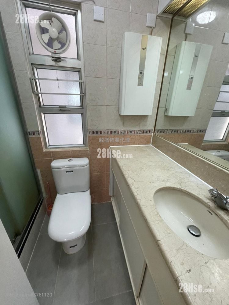 越秀广场 售盘 2 房 , 1 浴室 469 平方尺