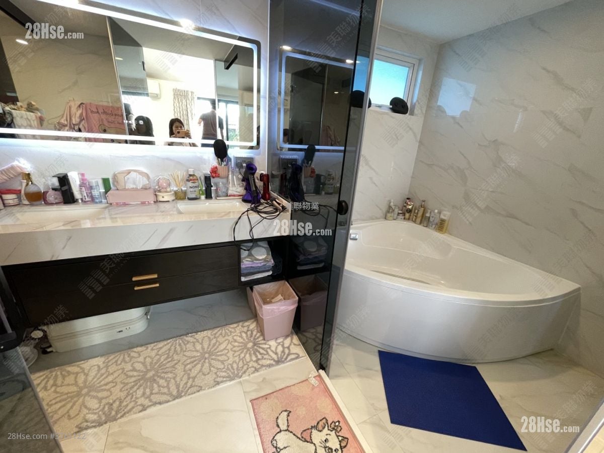 锦绣花园 售盘 3 房 915 平方尺