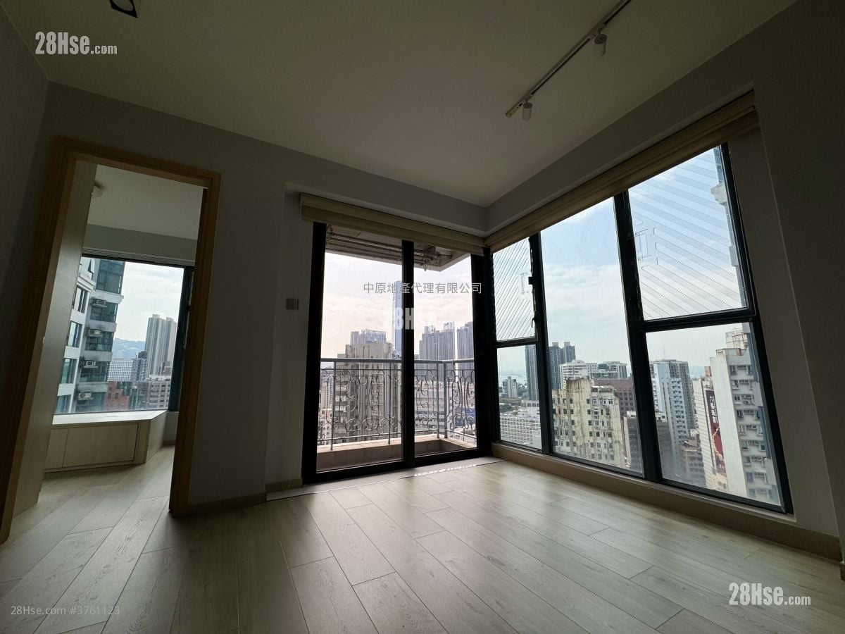 The Regalia Sell 3 Bedrooms , 2 Bathrooms 859 ft²