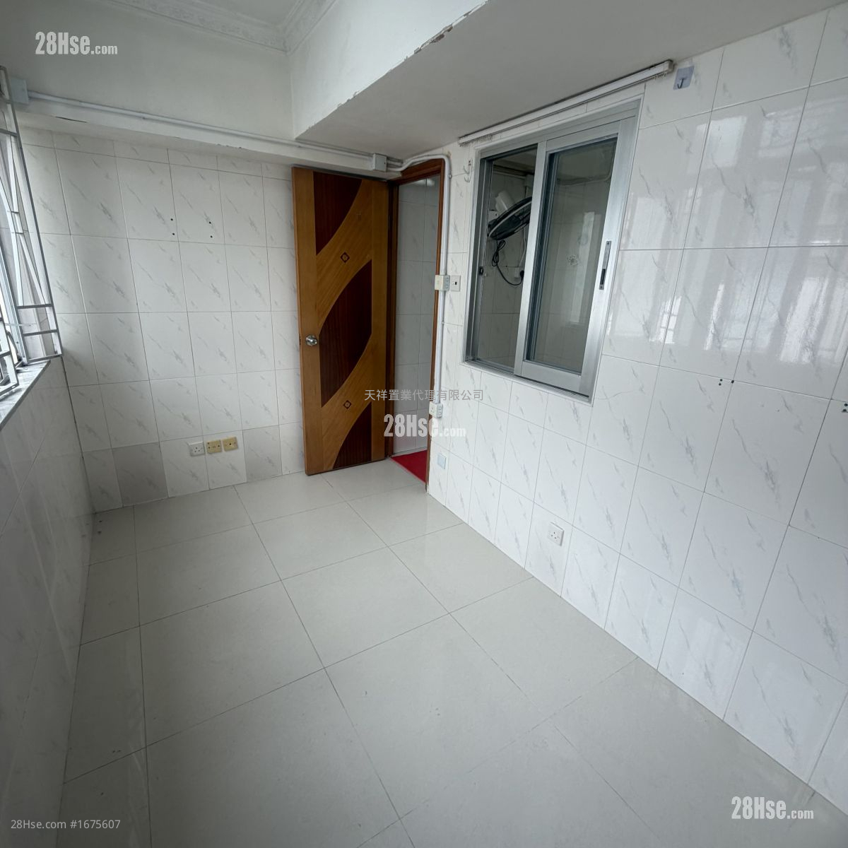 Chinese Mansion Rental 1 Bedroom , 1 Bathroom 130 ft²