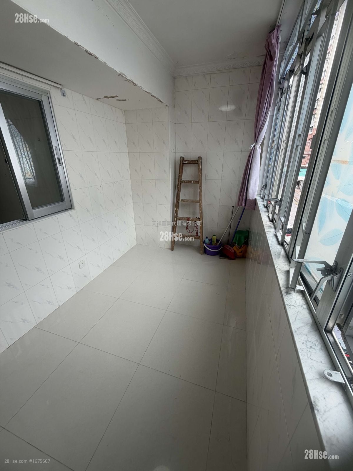 Chinese Mansion Rental 1 Bedroom , 1 Bathroom 130 ft²