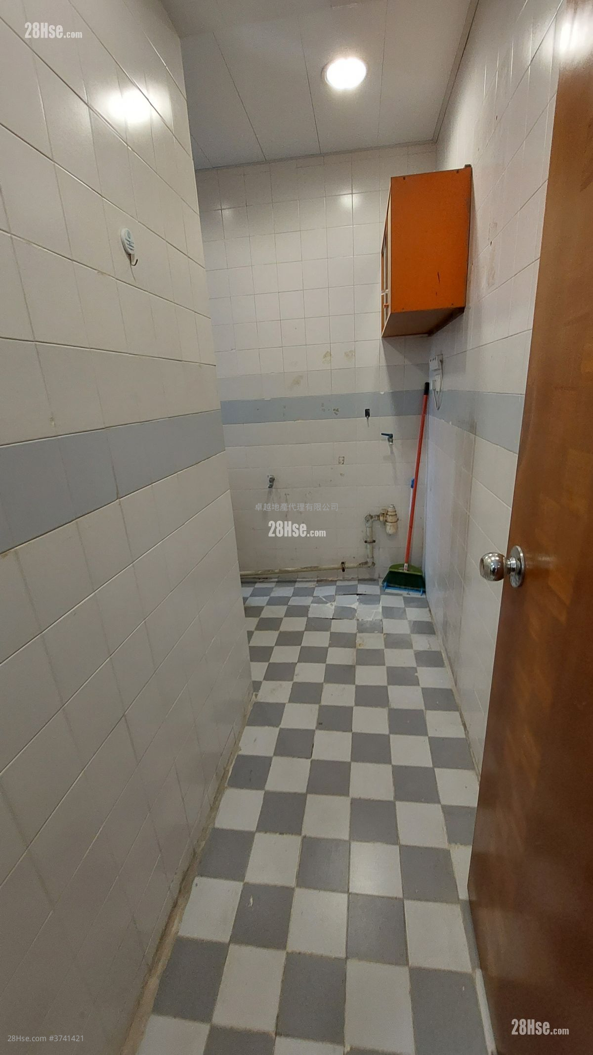 龍濤苑 售盤 1 房 , 1 浴室 290 平方呎