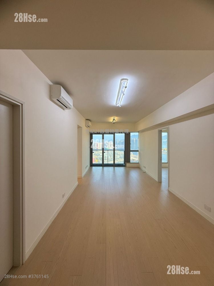 Monaco 售盘 4 房 , 3 浴室 961 平方尺