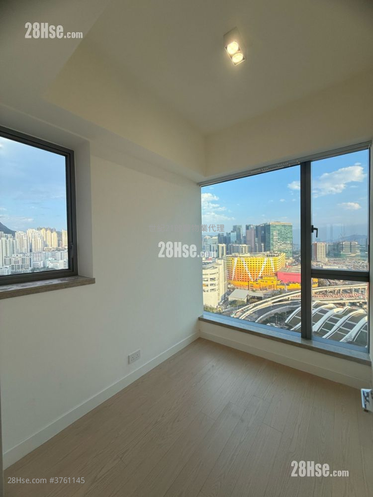 Monaco 售盘 4 房 , 3 浴室 961 平方尺