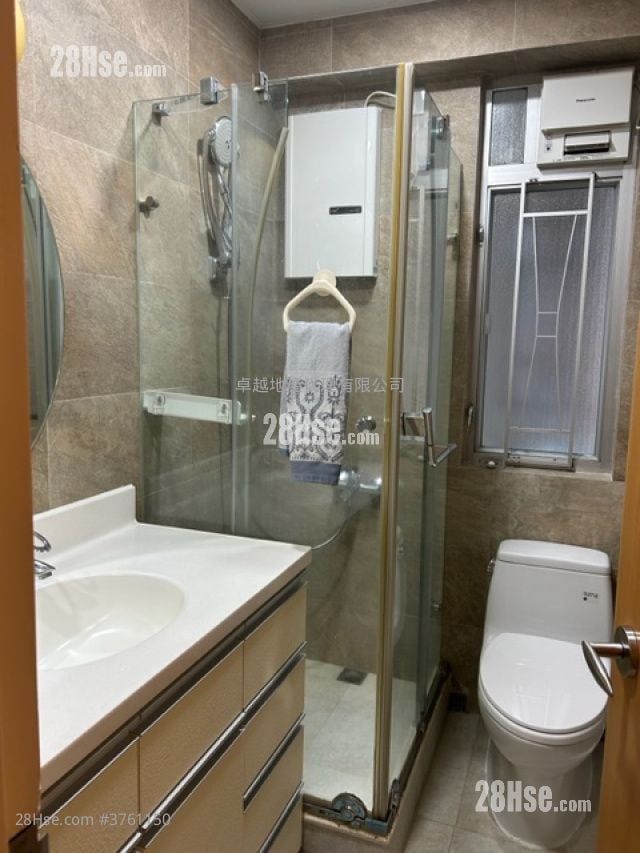 Dragon Court Sell 3 Bedrooms , 2 Bathrooms 857 ft²