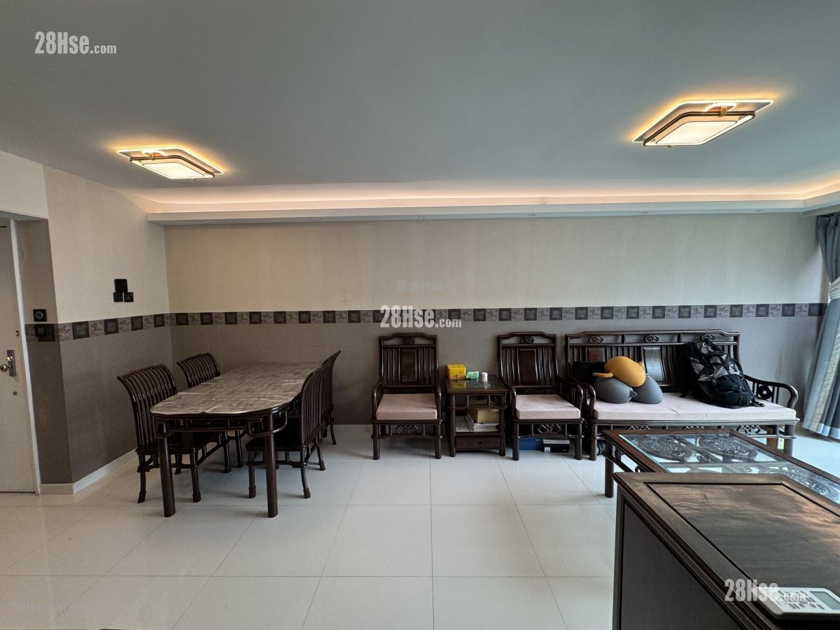 Laguna Verde Sell 3 Bedrooms , 2 Bathrooms 755 ft²