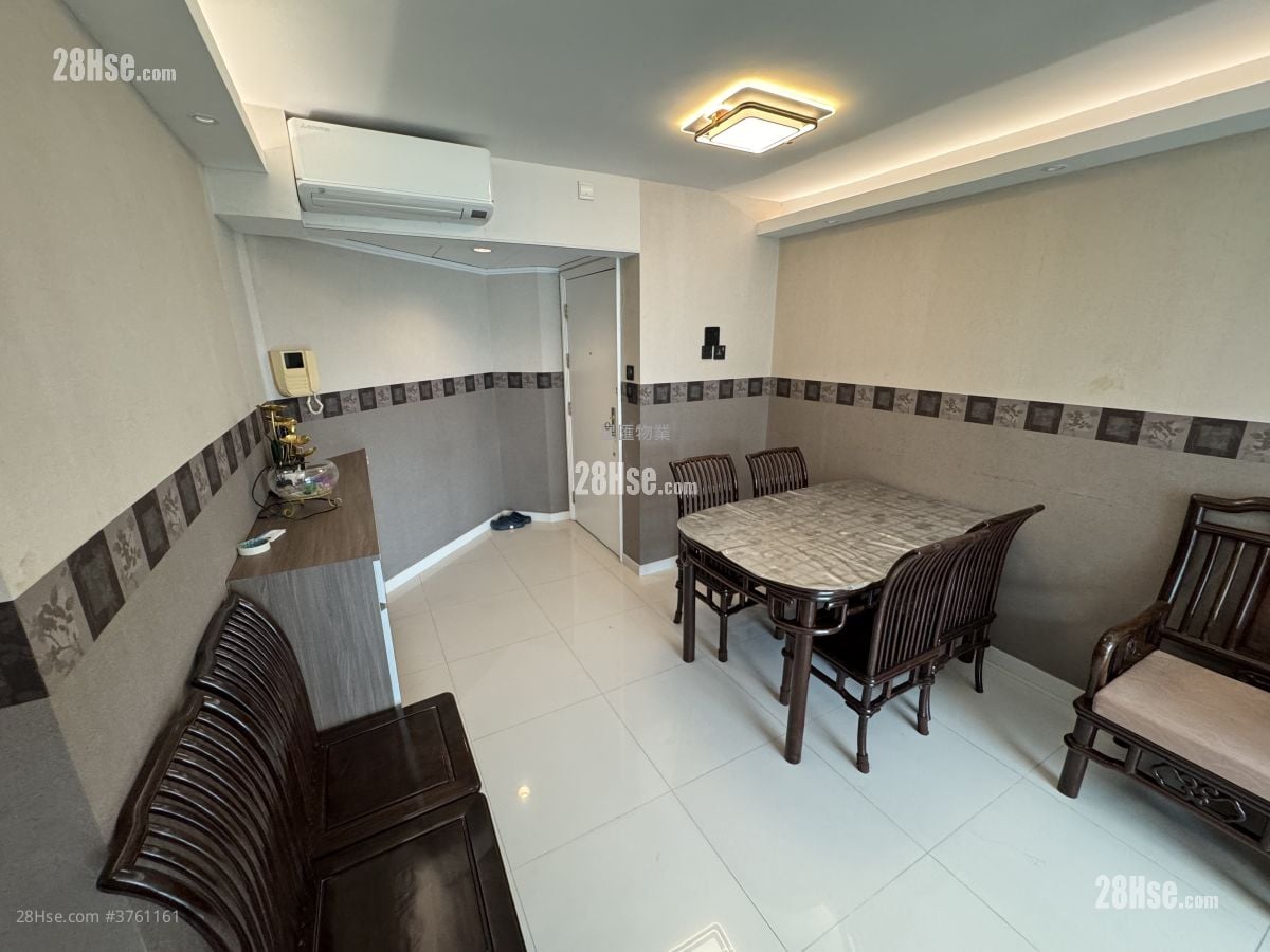 Laguna Verde Sell 3 Bedrooms , 2 Bathrooms 755 ft²