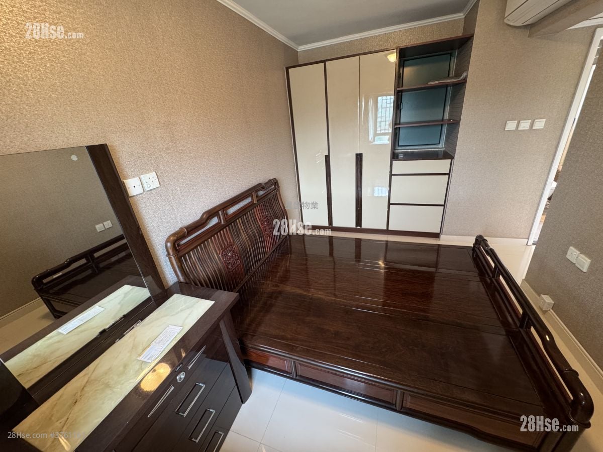 Laguna Verde Sell 3 Bedrooms , 2 Bathrooms 755 ft²