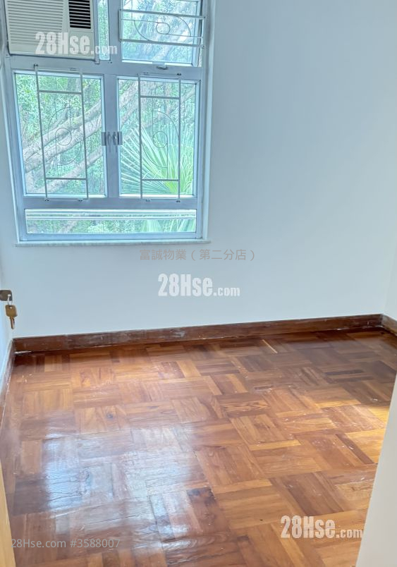 油塘中心 租盤 2 房 , 1 浴室 533 平方呎