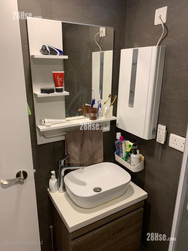 Kwong Lam Court Sell 1 Bedroom , 1 Bathroom 384 ft²