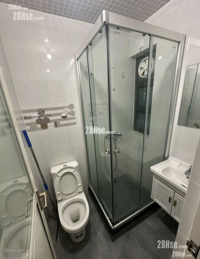 村屋 租盘 90 平方尺