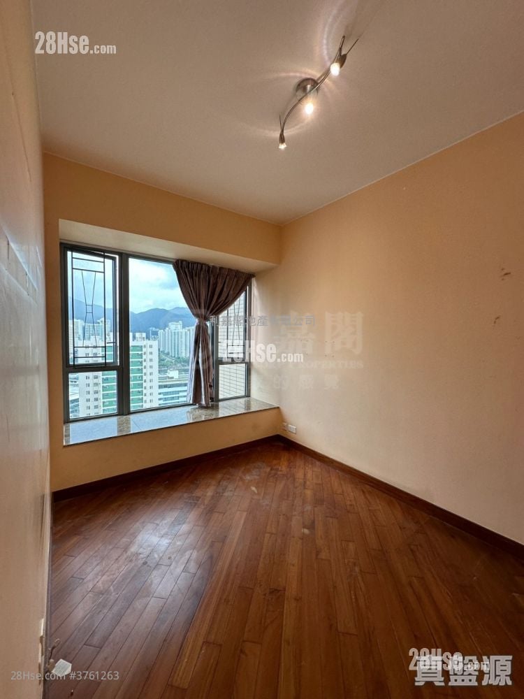 The Palazzo Sell 3 Bedrooms , 2 Bathrooms 1,016 ft²