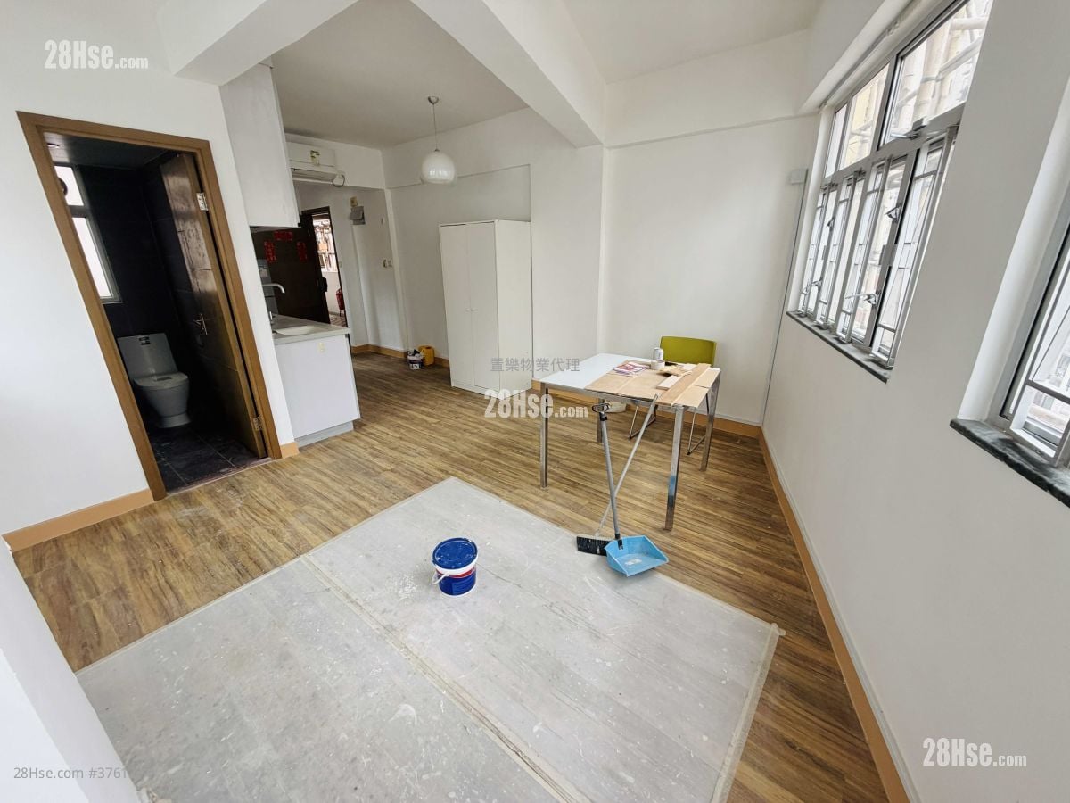 416 Queen’s Road West Sell Studio , 1 Bathroom 326 ft²