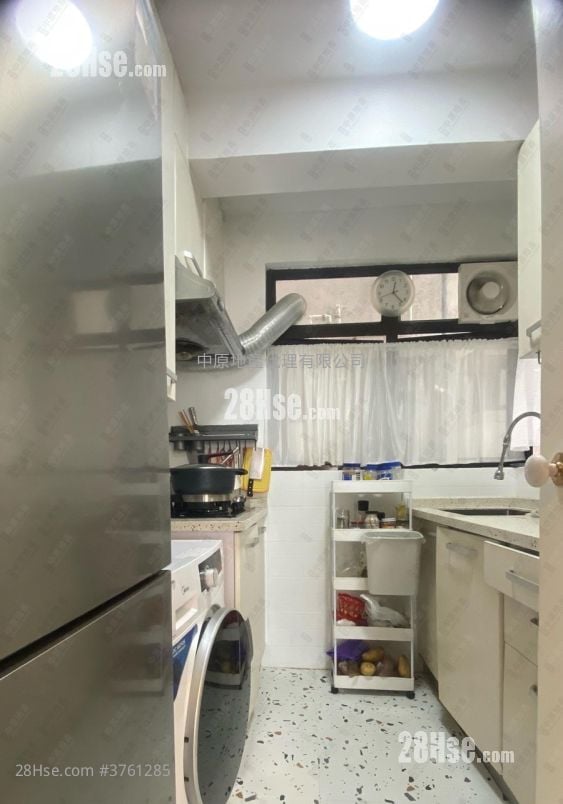 Parc Oasis Sell 3 Bedrooms 606 ft²