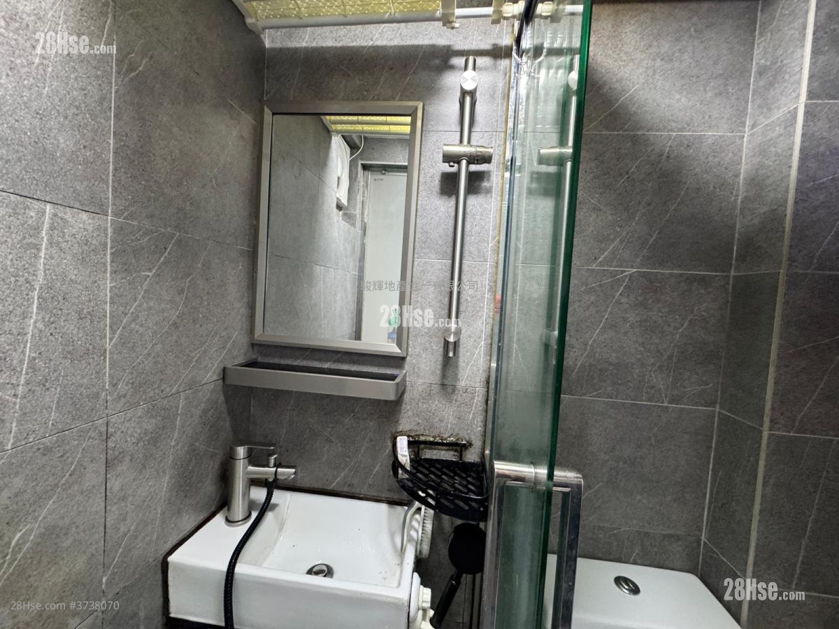 五洲大廈 租盤 1 房 , 1 浴室 180 平方呎