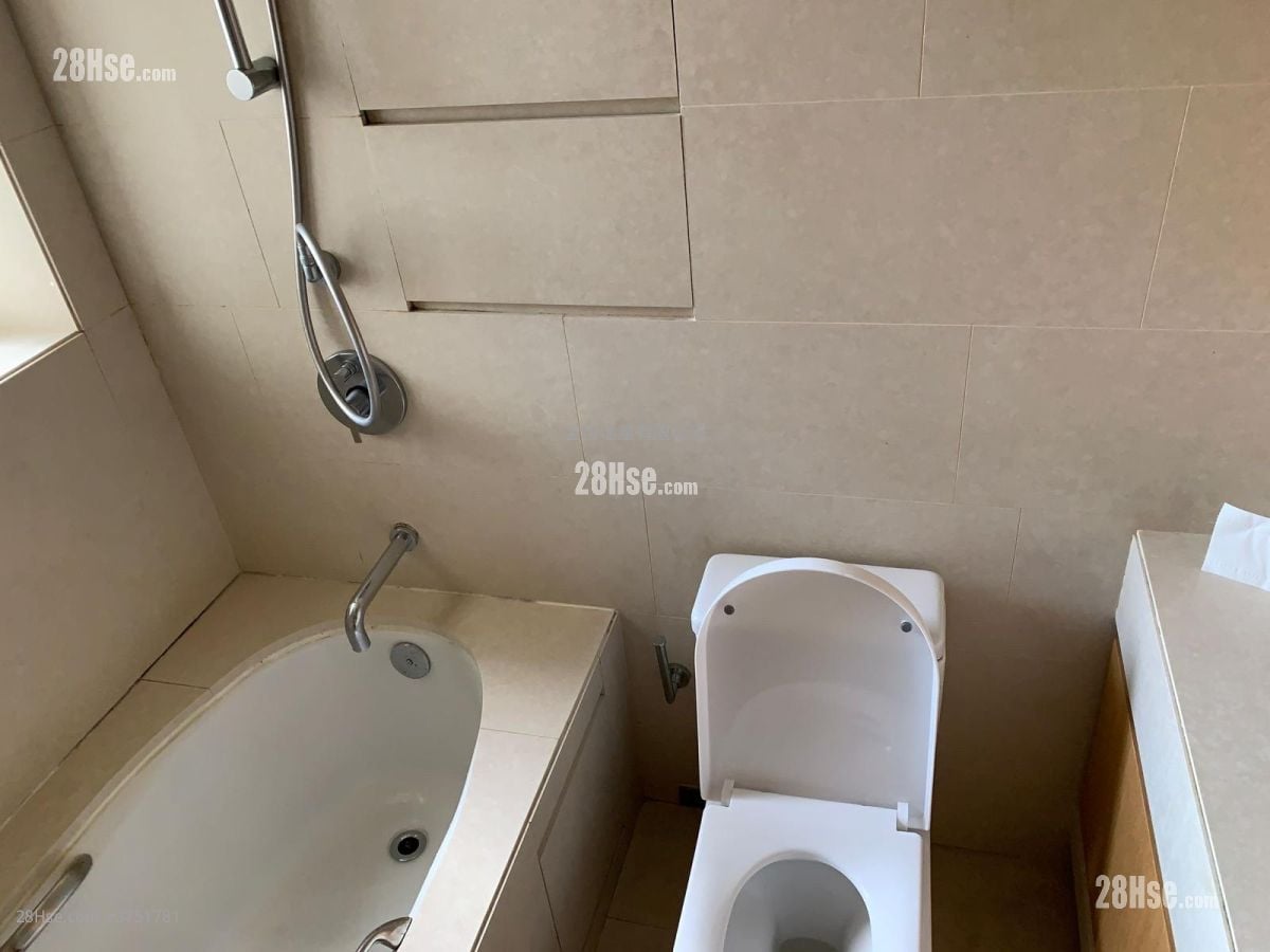 Island Lodge Rental 2 Bedrooms , 1 Bathroom 640 ft²