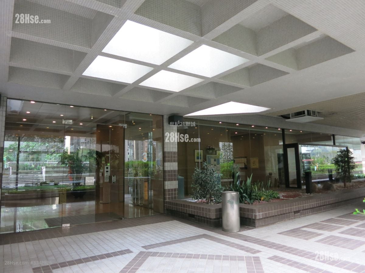 汇景花园 售盘 3 房 , 2 浴室 718 平方尺