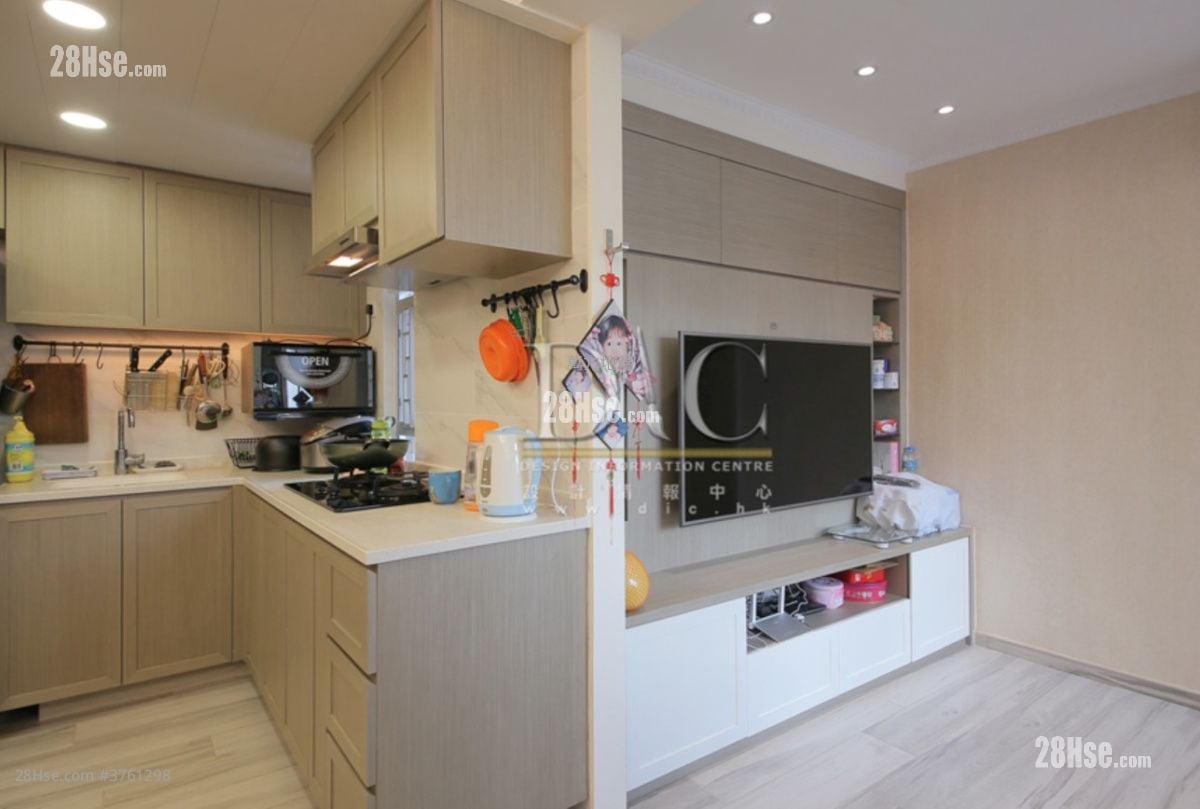 Carado Garden Sell 3 Bedrooms , 1 Bathroom 591 ft²