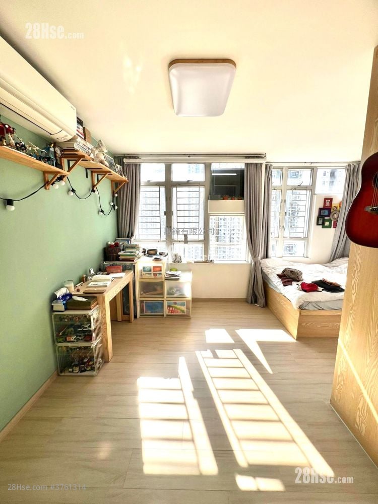 Choi Hing Court Sell Studio , 1 Bathroom 376 ft²