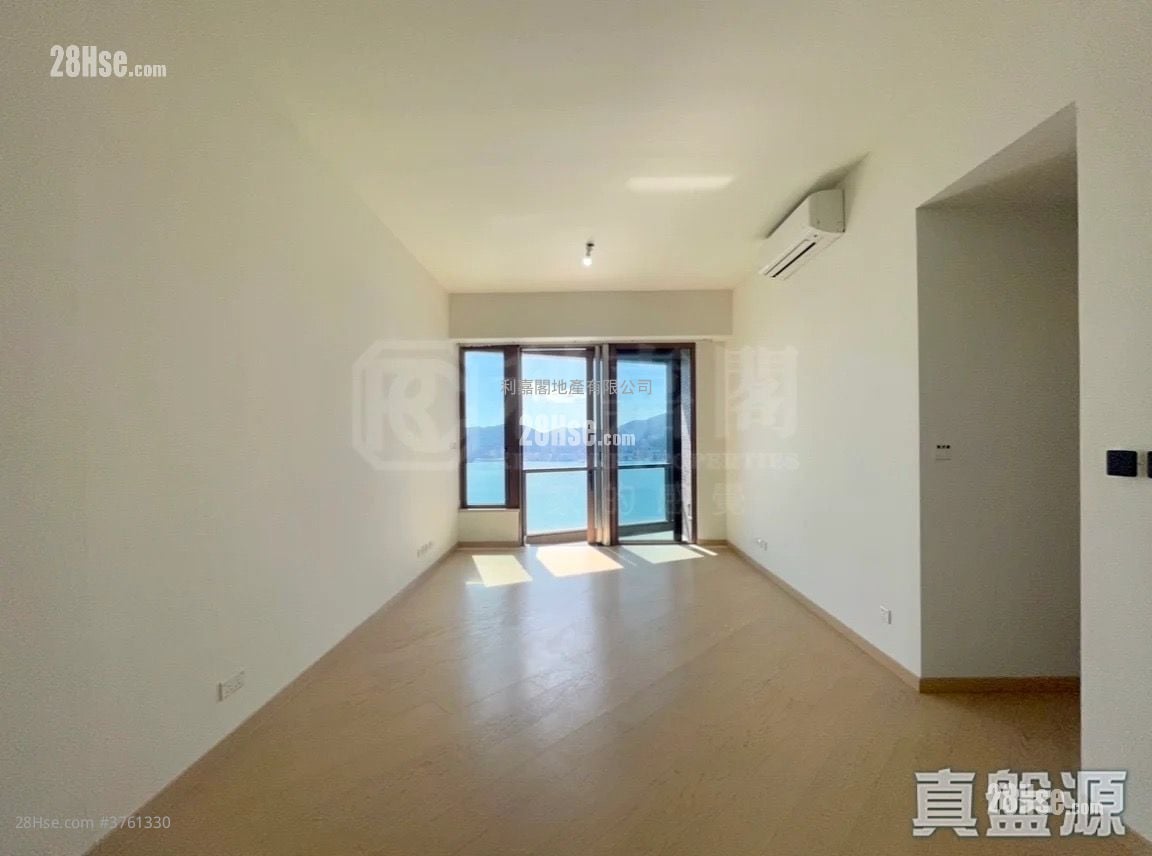 LP10 售盘 4 房 1,203 平方尺