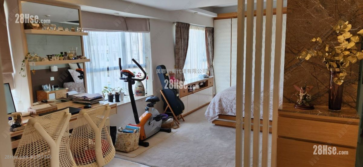 贺龙居 售盘 3 房 , 2 浴室 676 平方尺