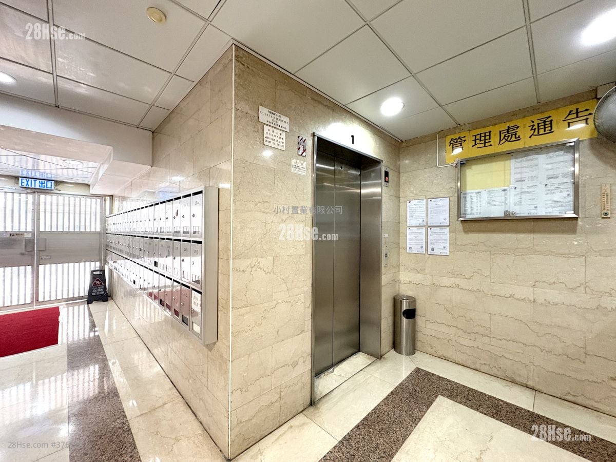 大堂: 富景阁 售盘 开放式间隔 , 1 浴室 198 平方尺