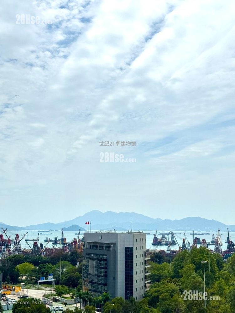 御金国峯 售盘 4 房 , 3 浴室 1,139 平方尺