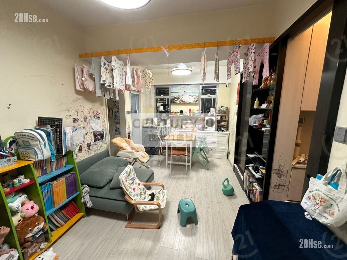 金华大厦 售盘 3 房 , 1 浴室 414 平方尺