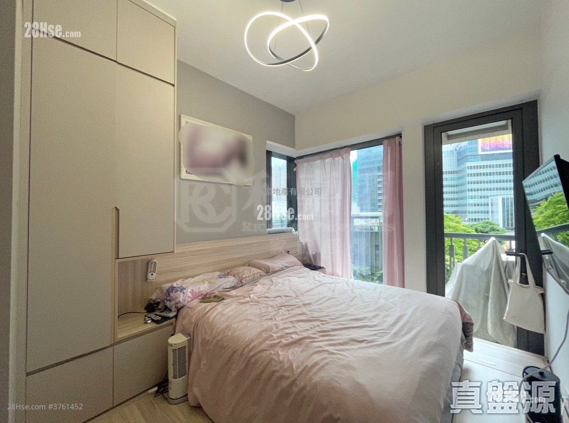 天晋 售盘 3 房 , 2 浴室 735 平方尺