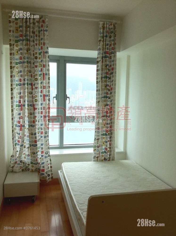 君临天下 租盘 3 房 , 2 浴室 1,061 平方尺