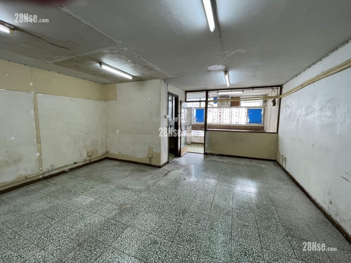 Cheung Wah Estate Sell Studio , 1 Bathroom 476 ft²