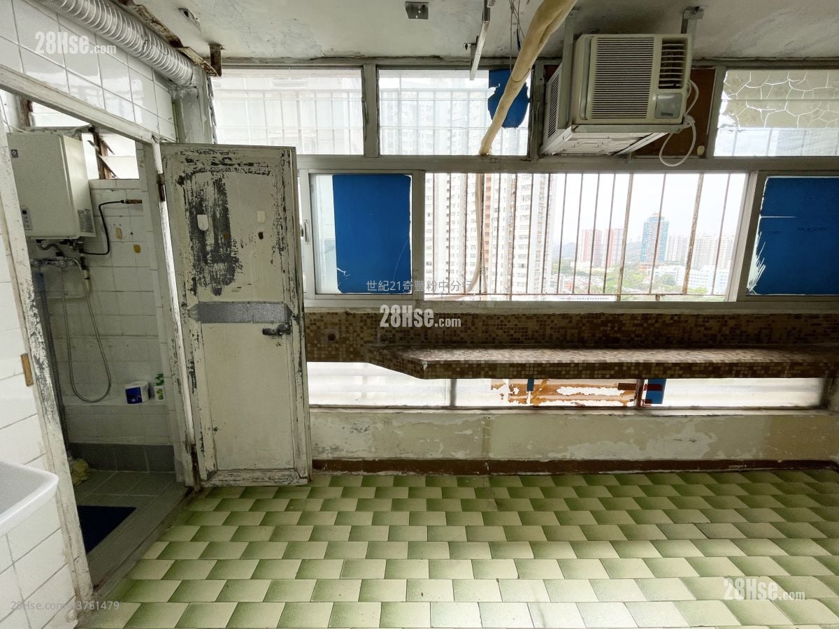 Cheung Wah Estate Sell Studio , 1 Bathroom 476 ft²