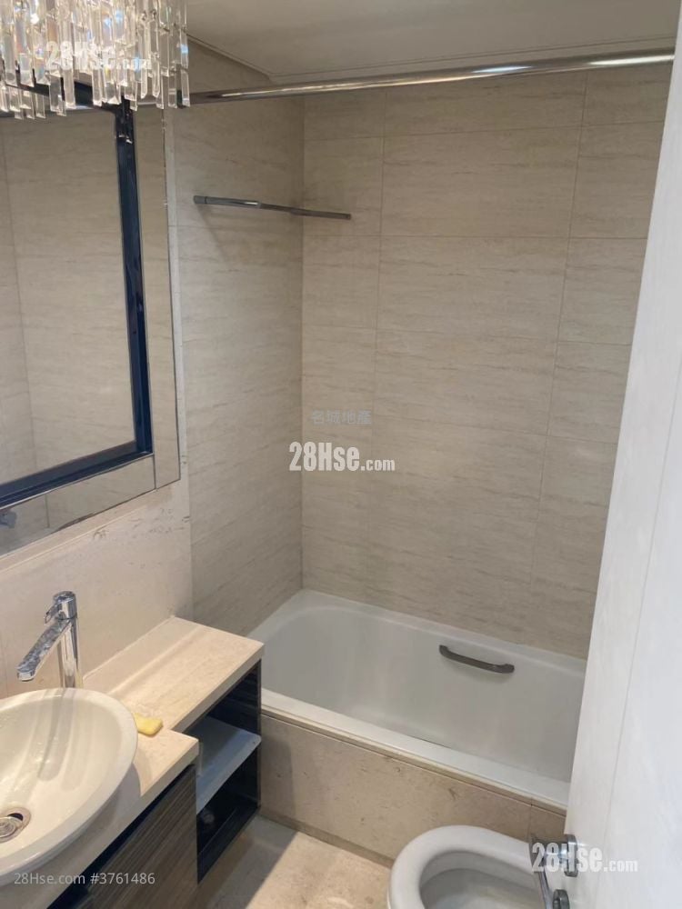 Festival City Sell 3 Bedrooms , 2 Bathrooms 757 ft²